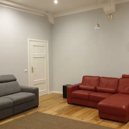 The Spirit Of With Comfortable Amenities Lucca